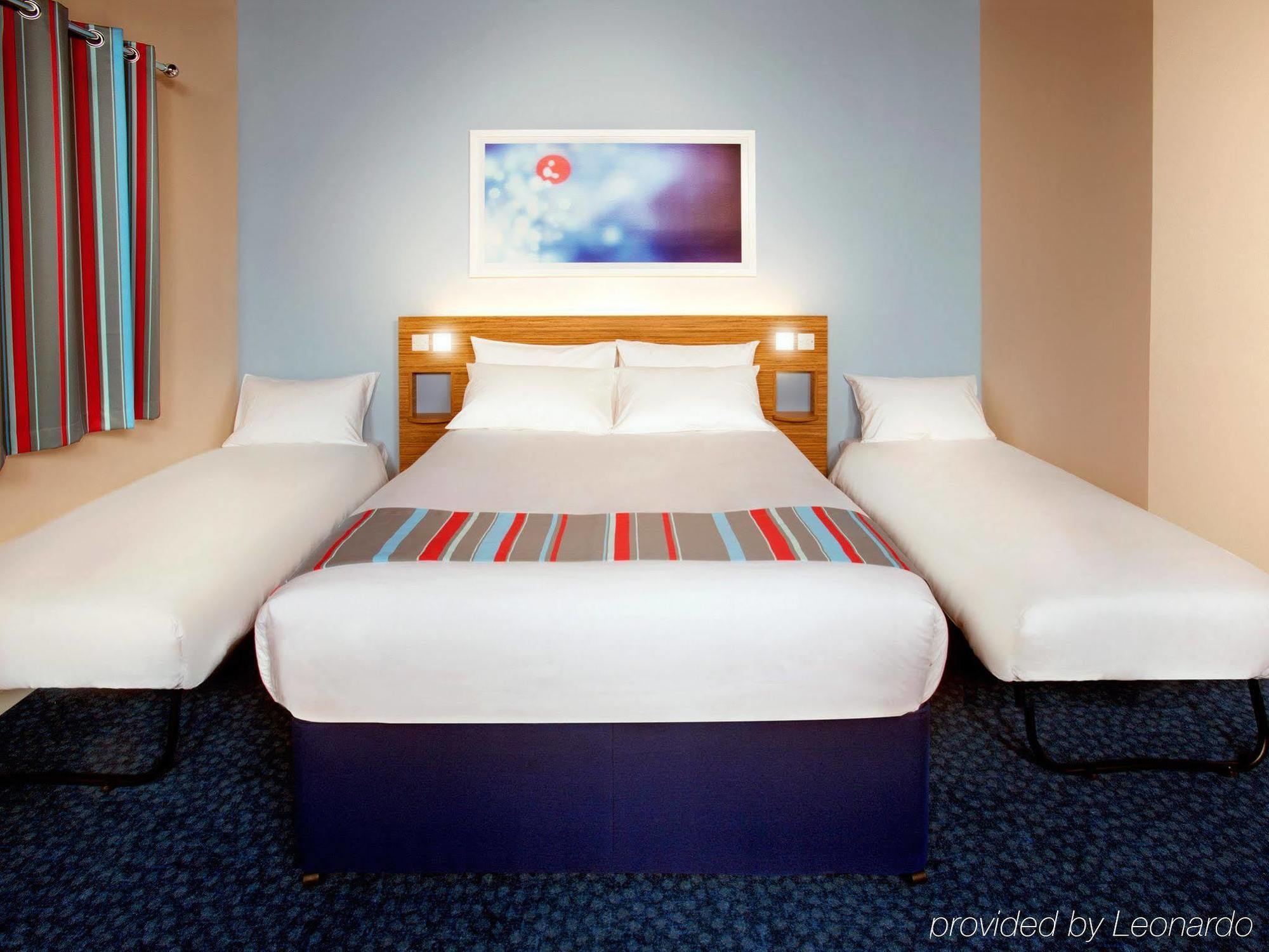 Travelodge Leeds Central 외부 사진