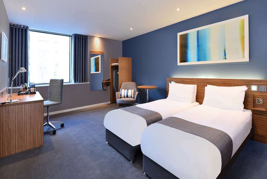 Travelodge Leeds Central 객실 사진